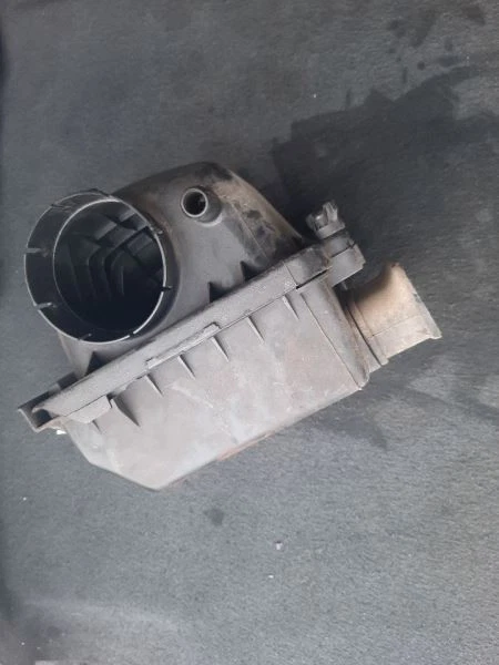 Purificador de aire 94-96 Chevrolet Caprice 25163341 Foto 4 de 4