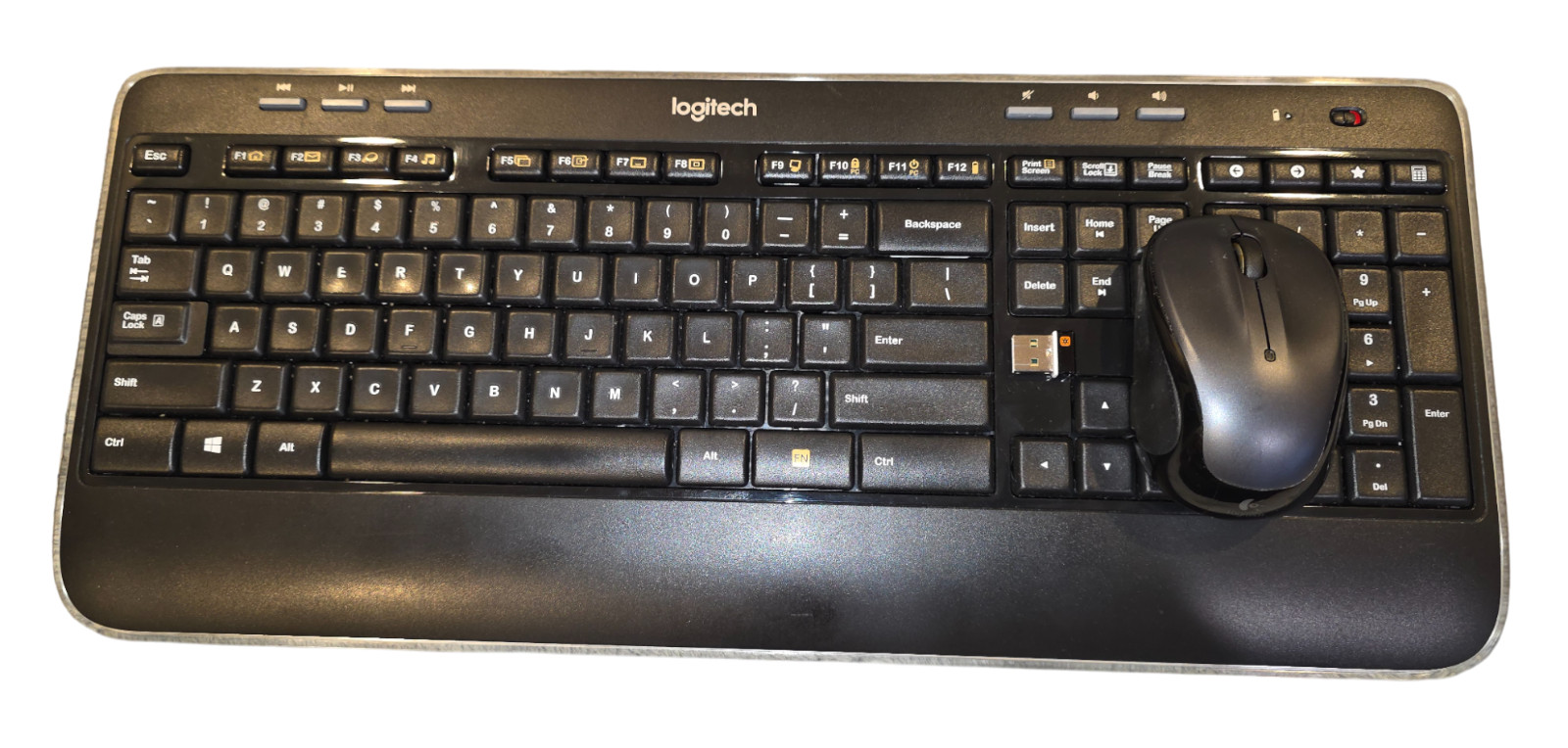 Logitech K520 Wireless Keyboard & M325 Mouse Combo with Unif