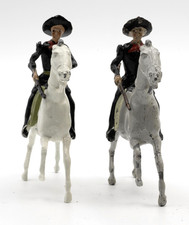 Britains Two Lead Cowboys on Horseback with Rifles 1180B