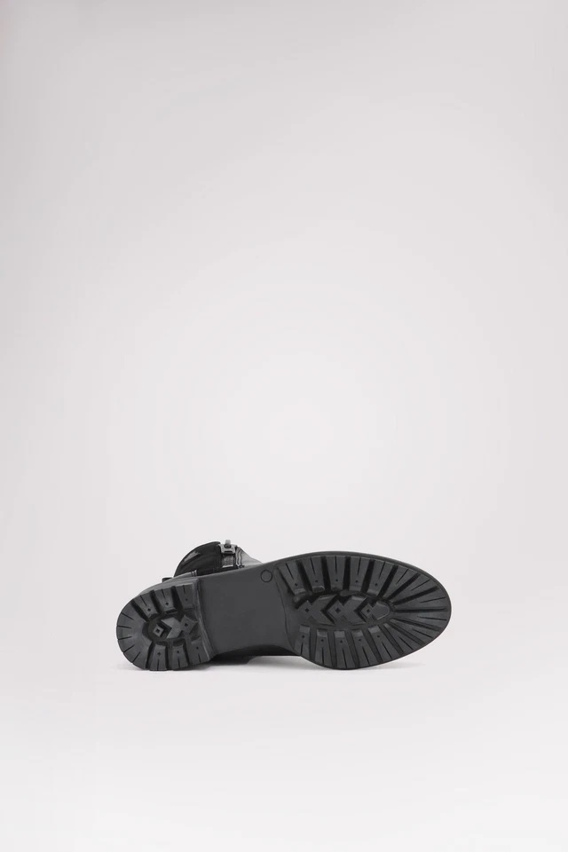 Pajar Heritage Faye Negro Cuero Gamuza Oveja Cremallera Botín Tacón 6B $445 Foto 4 de 4