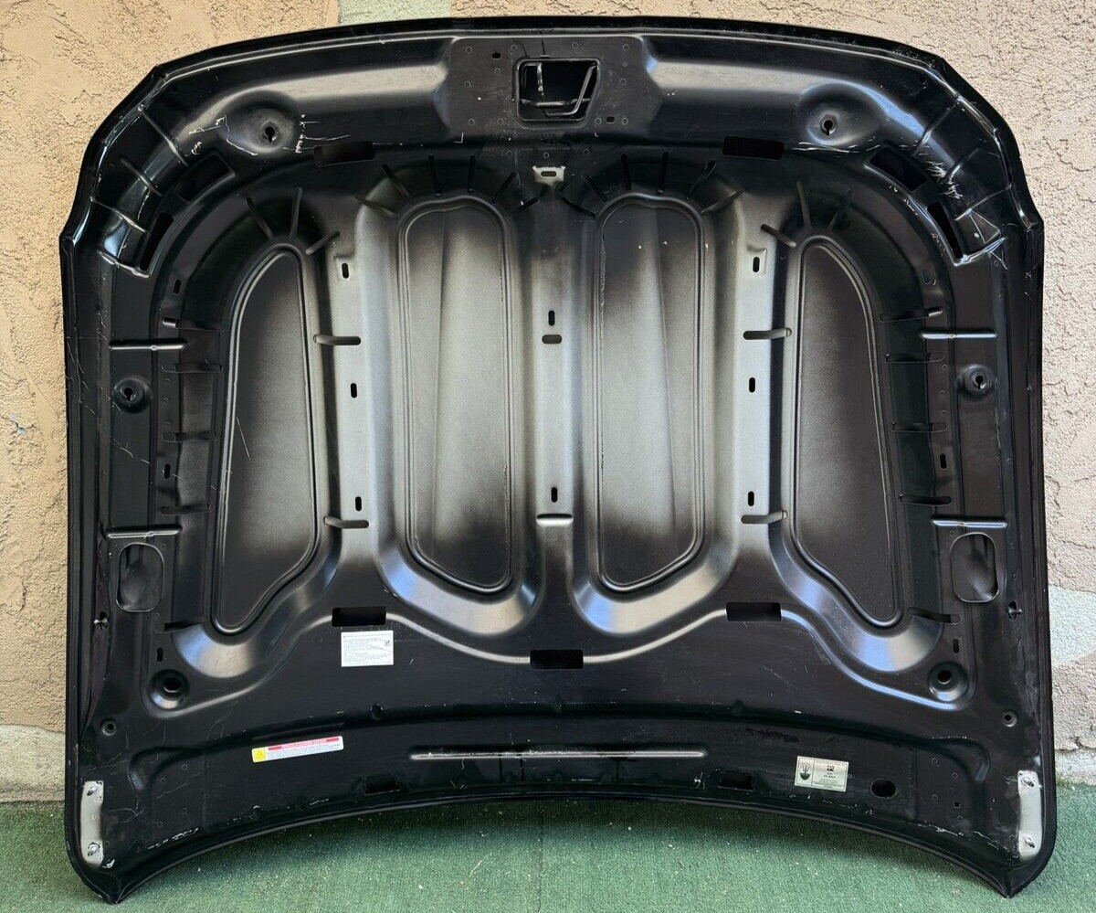 2014-2020 MASERATI QUATTROPORTE FRONT UPPER HOOD PANEL OEM 670107868