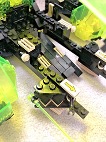 LEGO 6981 Aerial Intruder BLACKTRON II LEGO SPACESHIP + INSTRUCTIONS COMPLETE