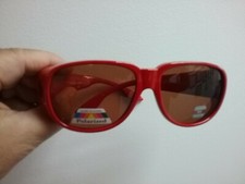 RED Medium Sunglasses Polarized Wearover sunglasses - Wear over fitover XL UV400