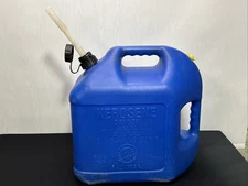 BLITZ 5 GALLON PLASTIC KEROSENE CAN-VENTED-EASY POUR FUEL JUG SPOUT-Pre-Ban