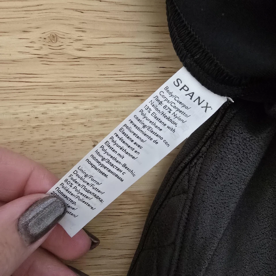 Spanx Pants Womens Large Faux Leather Moto Leggings High Rise Quilted Shaping - Image 4 of 4