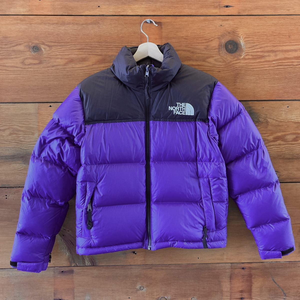 ノースフェイス　ヌプシ　NUPTSE DOWN JACKET　パープル North Face Purple Retro 1996 Retro Nuptse 700 Down Jacket - Size S