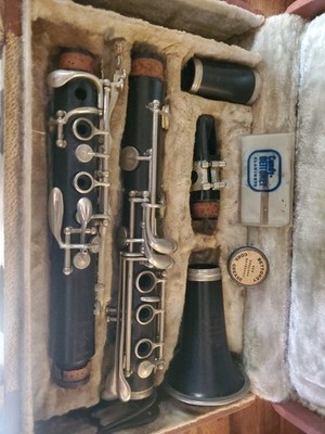 VINTAGE CUNDY BETTONEY THREE STAR PLATEAU STYLE CLARINET - EBONITE, HARD RUBBER