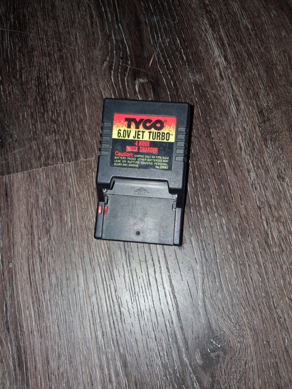 TYCO 6.0V Jet Turbo NiCd Battery Pack & Charger Untested 