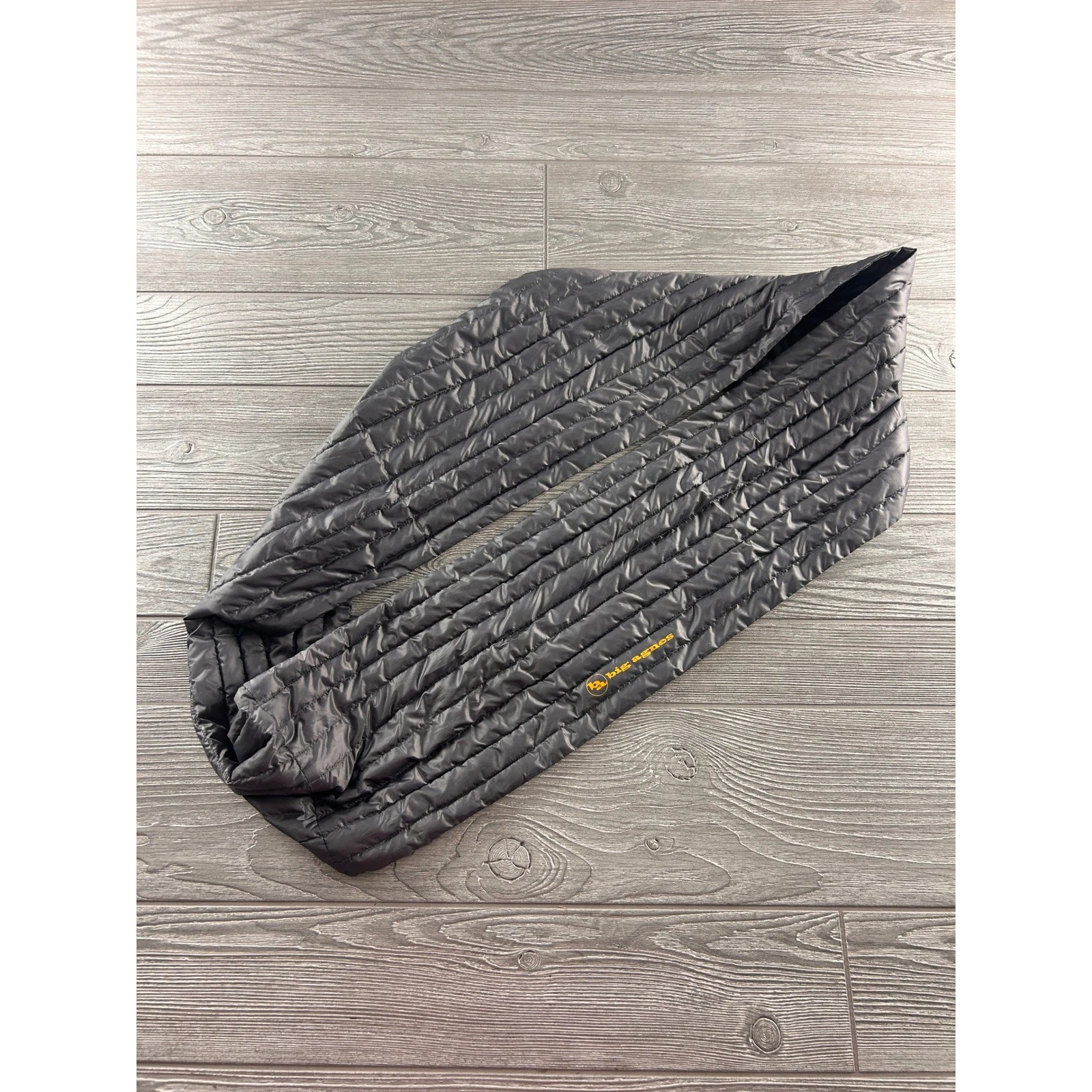 Big Agnes Puffer Scarf Black Quilted Insulated Ripstop Nylon Winter Outdoor
Opens in a new window or