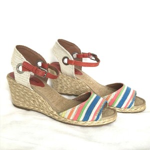 espadrille peep toe sandals