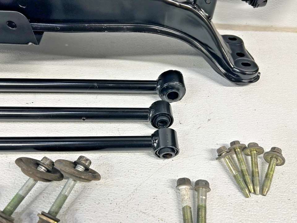 1993-1995 Mazda 626 & MX-6 rear crossmember sub frame cradle w hardware subframe - Image 4 of 4