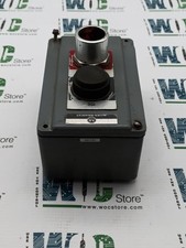 800T-2TG 800T-A ALLEN-BRADLEY ENCLOSURE WITH PUSH BUTTON SL NO 585791