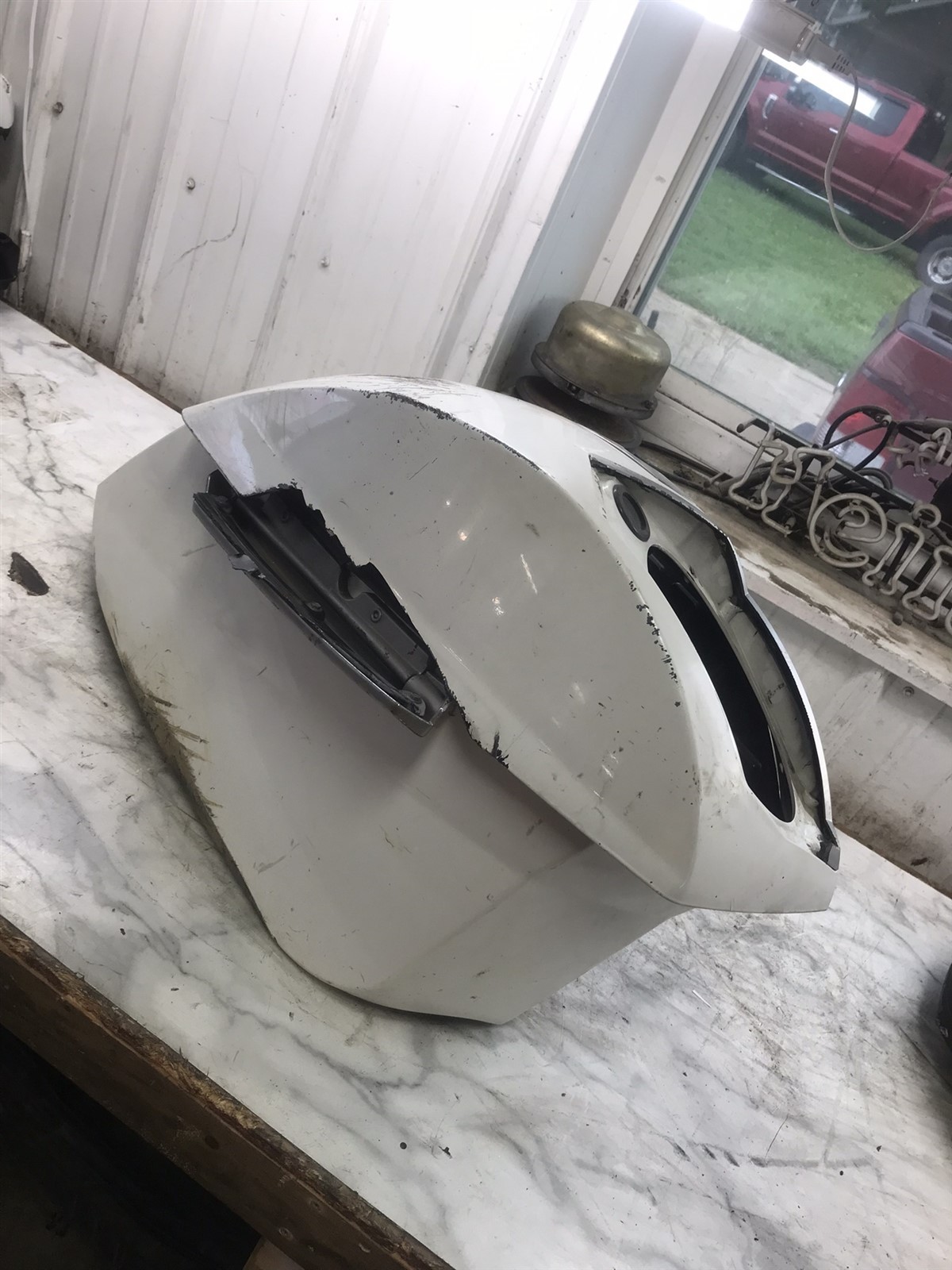 11 Victory Cross Country 106 right side saddlebag saddle bag