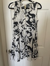 Sparrow Black White Floral Sleeveless V-Neck Zip Front Short Dress Size S