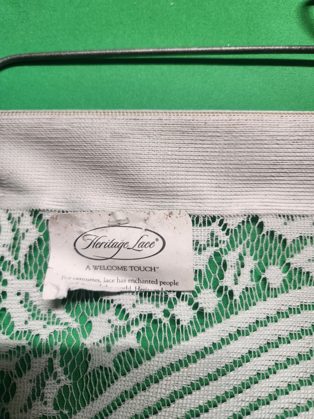 Vintage Heritage Lace White Christmas Tree Wall/Door Hanger Country Style