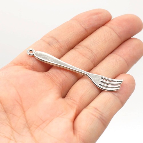 12 or 30PCS, Antique Silver Tone FORK Charm Pendant, Party Charm CC12 - Picture 1 of 3