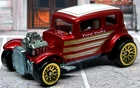 Hot Wheels 2000 Vintage Hot Rods '32 FORD VICKY (Red) Mint/Loose
