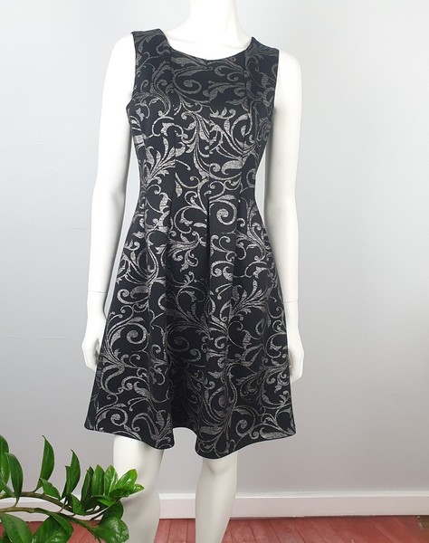 Enfocus Studio Size 6 A Line Pleat Skater Dress Sleeveless Black Silver Paisley