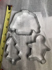 Celebrate it CHRISTMAS cookie cutterS GINGERBREAD MAN SWEATER TREE Baking NEW