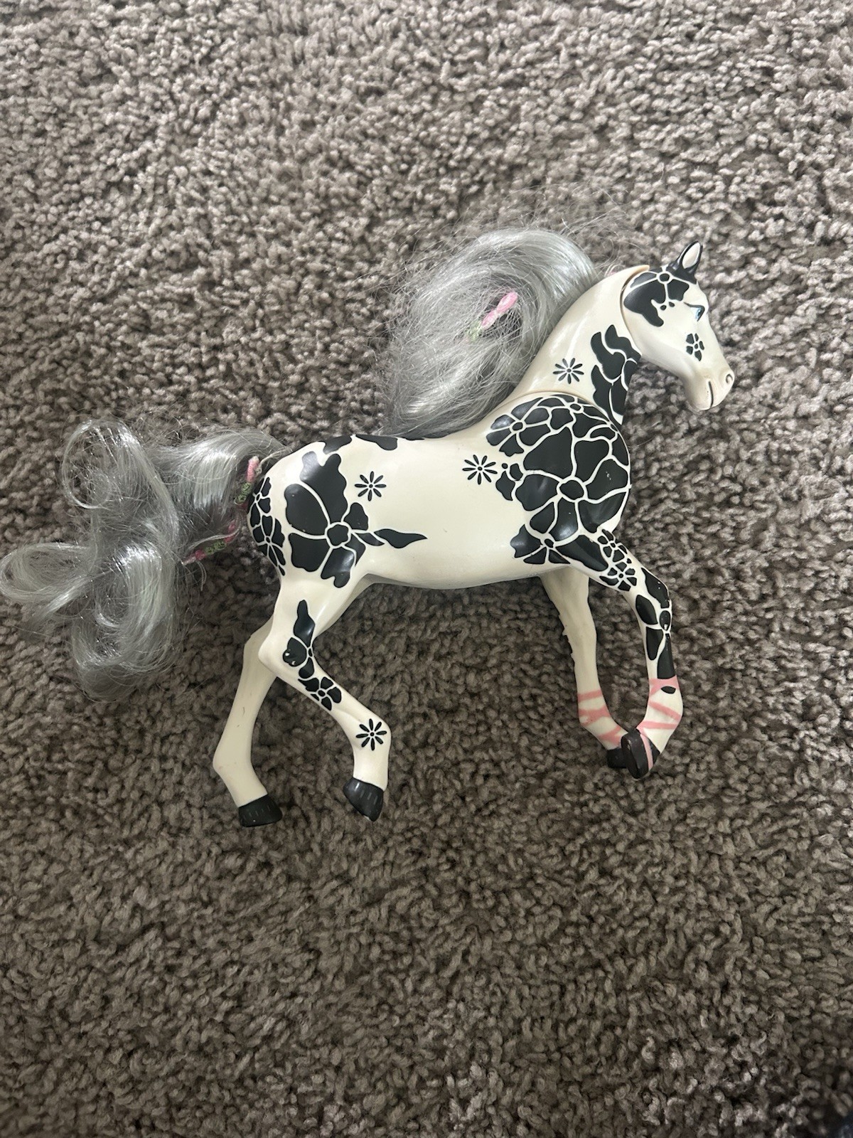 Bella Sara Flora Jakks Pacific From Horse Mom and Baby Set Toy Figure 2010