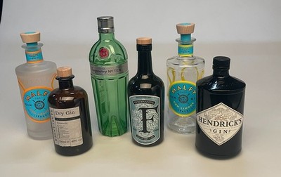 6 verschiedene leere Ginflaschen mit Original Stöpsel (Malfi, Hendrick's...