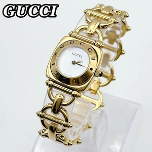 Montre femme Gucci Horsebit cadran coque 6400L du Japon