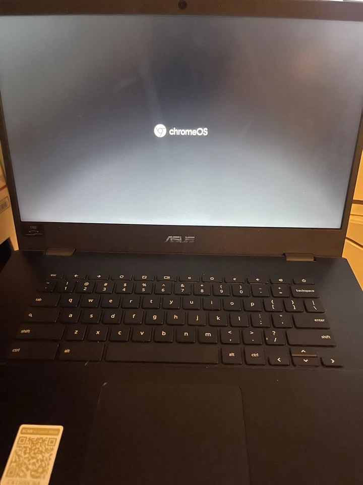 Portátil ASUS Chromebook Foto 2 de 4