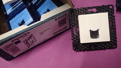 Arnould Espace Evolution 64025 - Prise RJ45 Evolution cat.6 ftp Prise Internet