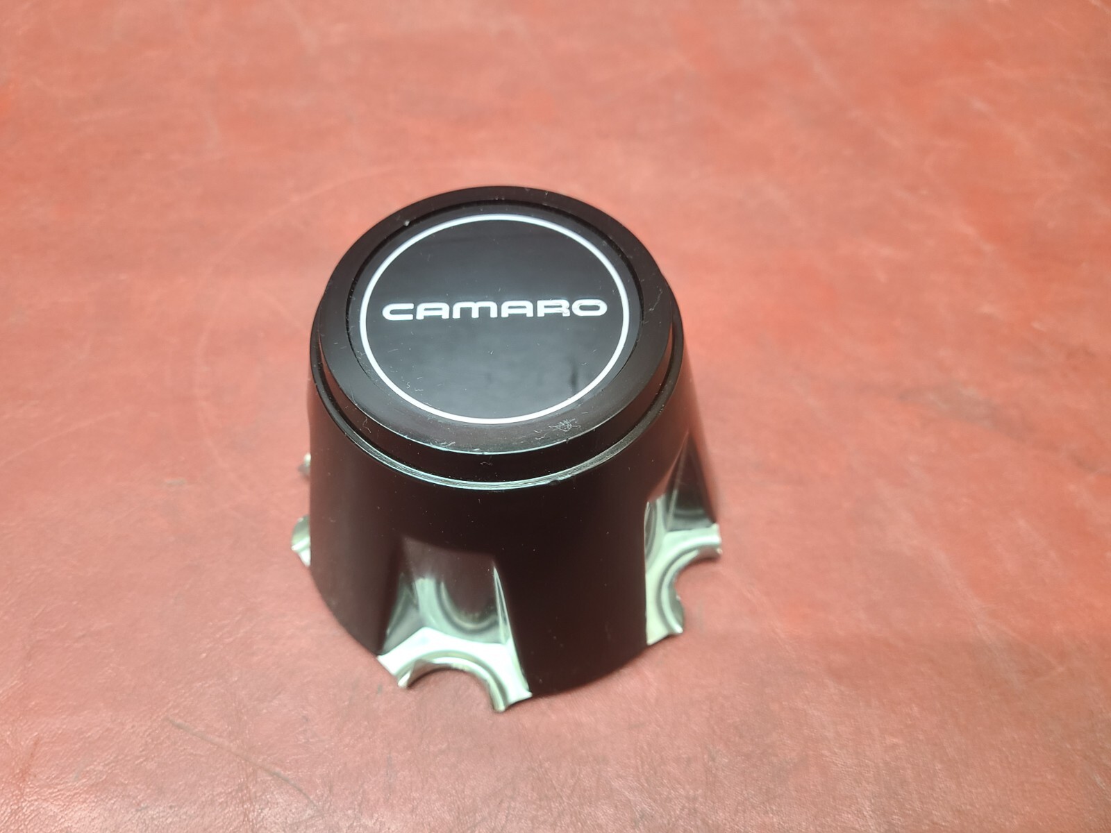 GM 14091960 10080899 Camaro Center Cap Wheel Iroc Z 1986 1987 Genuine