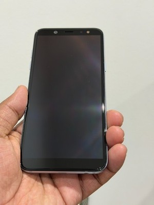 Samsung Galaxy A6 (2018) Purple 32GB SM-A600FN 4G entsperrt makelloser A+ Zustand