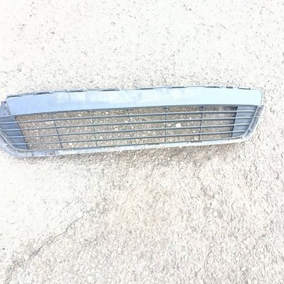 Toyota Yaris 2011 Vorne Unteres Gitter dreiteilig vorne 531120D210 PIK19594
