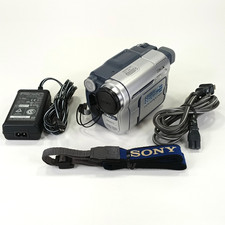 Sony Handycam DCR-TRV260 Digital 8 Camcorder with Battery Charger PARTS/REPAIR