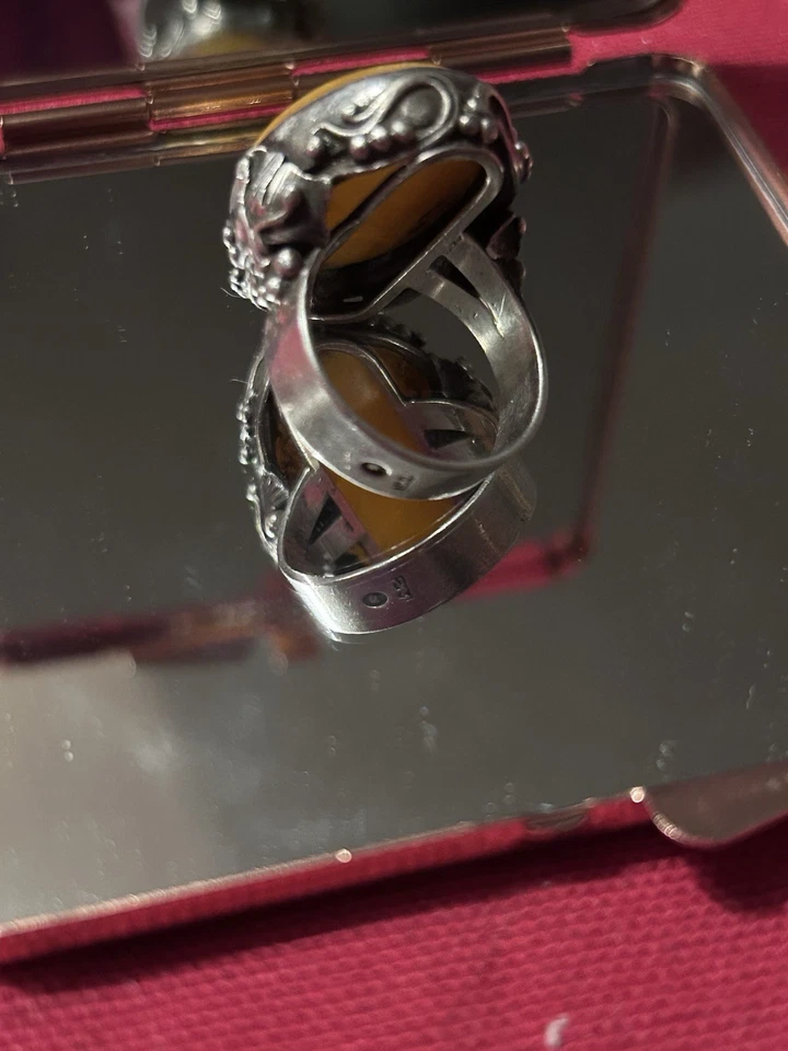 Vintage 875 Silver Ring with Natural Baltic Amber –Soviet Era – Hallmarked - Image 4 of 4