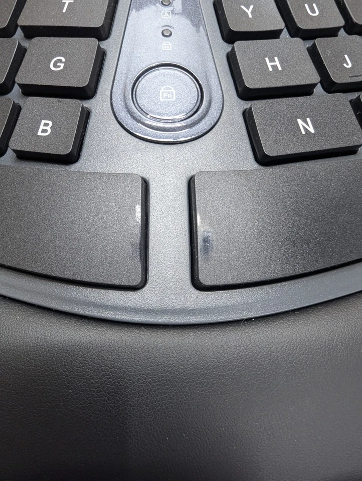 DELUX GM901 Wireless Ergonomic Keyboard with Cushioned Palm Rest  Black New Read - Image 4 of 4