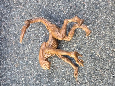 ALIEN Special Edition Collectors Series XENOMORPH RUNNER 7'' action Figure