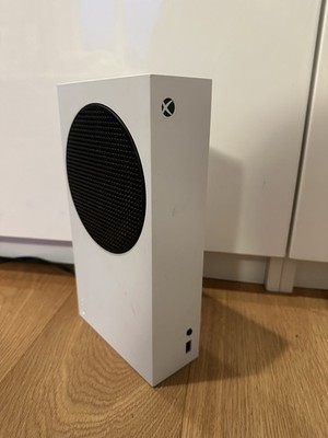 Microsoft Xbox Series S, 512GB, Weiß, mit Kabeln, ohne Controller