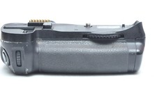 Nikon OEM Grip MB-D10 W/BL-3 Battery Chamber Cover for EN-EL4A D300/D700