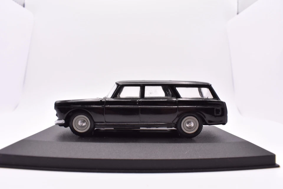 Modellino auto scala 1:43 Peugeot 404 break eligor diecast modellismo statico - Immagine 2 di 4