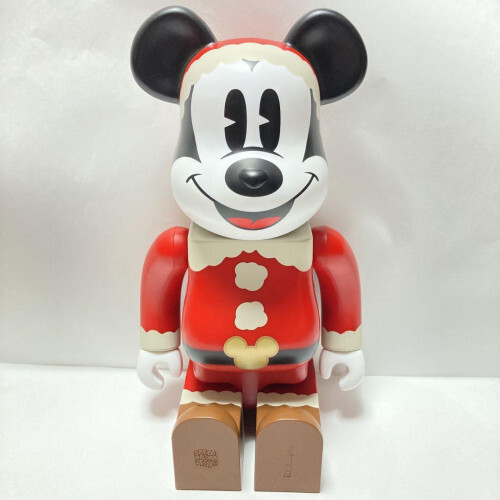 Disney 400% Bearbrick Mickey Mouse Santa ver. Grand Prize Disney 400% Bearbrick Mickey Mouse Santa ver. Grand Prize