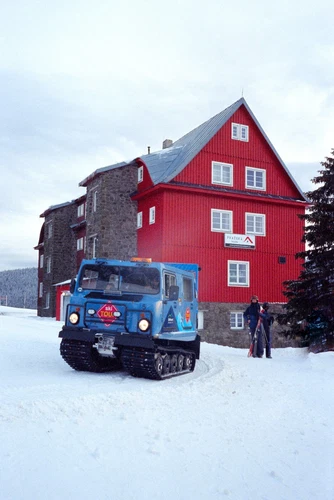 30m Dealer's V3 500T, RESPOOLED Kodak Vision 3 AHU, NO REMJET C41 35mm Film Bulk image 13