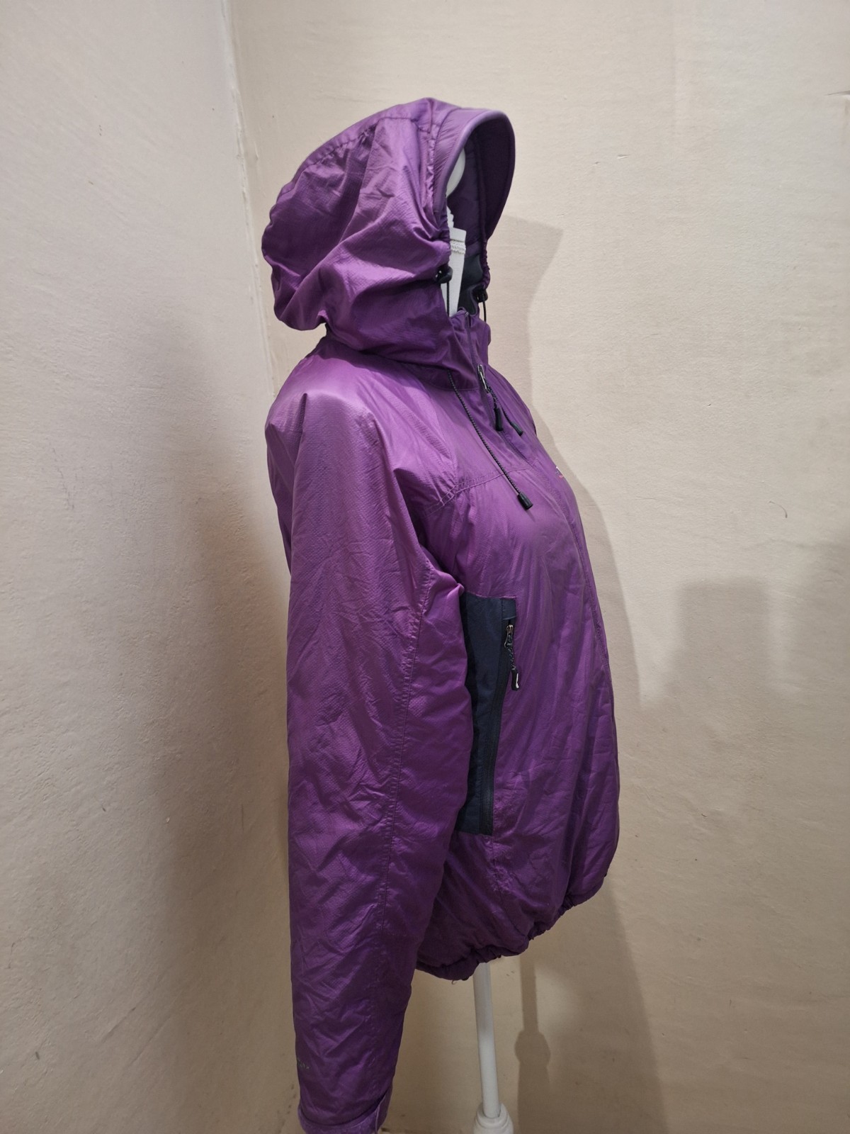 Rab Photon Primaloft Pertex Microlight Puffer Hoo… - image 3