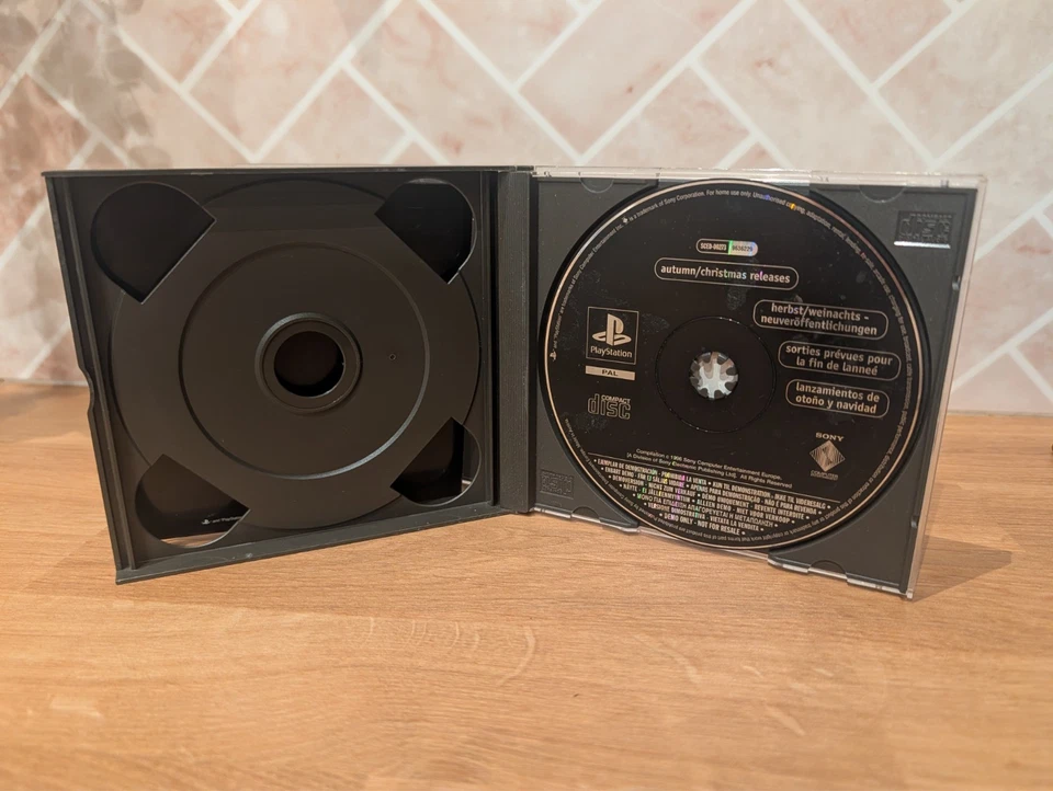 Crash Bandicoot 1 - Playstation 1 Big Box PAL CIB Complet - Photo 4/4