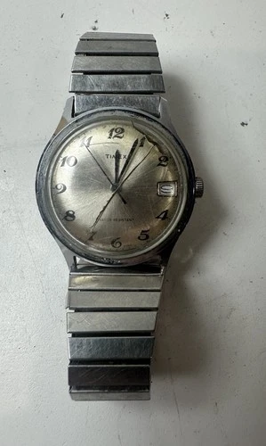 Vintage Timex Water Resistant Date Watch Needs Crystal Repair Parts