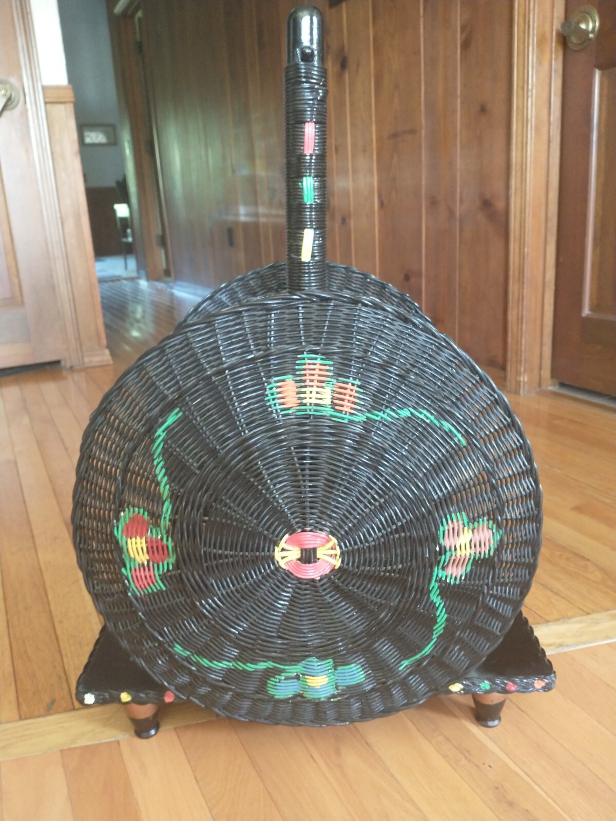 Rare Vintage  Chinoiserie/ Wicker Magazine Rack Holder Hand Painted