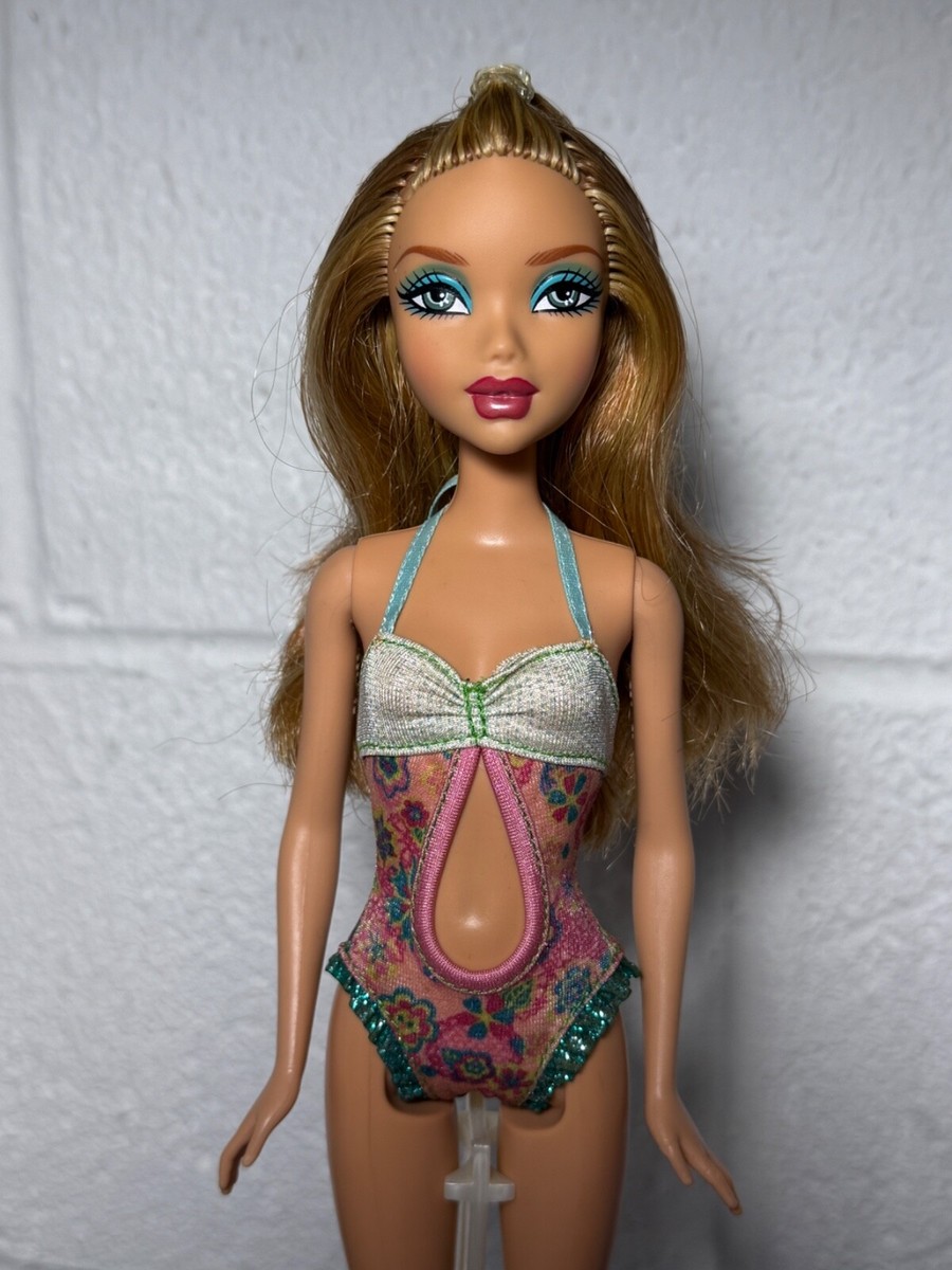 Barbie My Scene Glam Beach Nia Doll Strawberry Blonde Hair  display picture 3