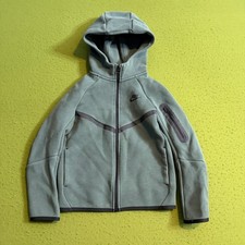 Nike Tech Fleece Full Zip Hoodie Sage Green Boys Medium CU9223-334