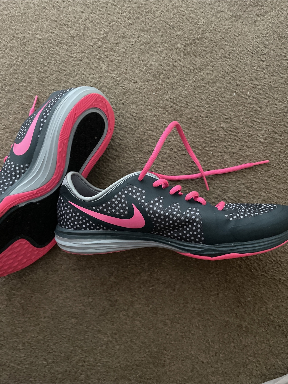 Nike Ladies Trainers Size 5.5 eBay