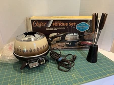 Vintage 1982 OSTER Electric Fondue Set Almond Original Box Model 681 BOX TEAK