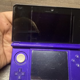 Nintendo 3DS CTR-001 Purple Handheld System 3D Capability Headphone Jack