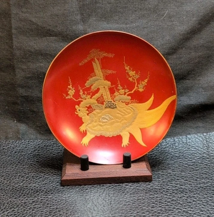 Meiji Period Maki-e Lacquer Ware Tea or Sake Cup Minogame Yokai - Image 3 of 4